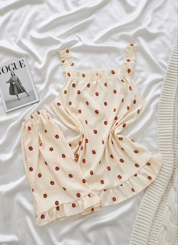 ست تاپ و شورتک 