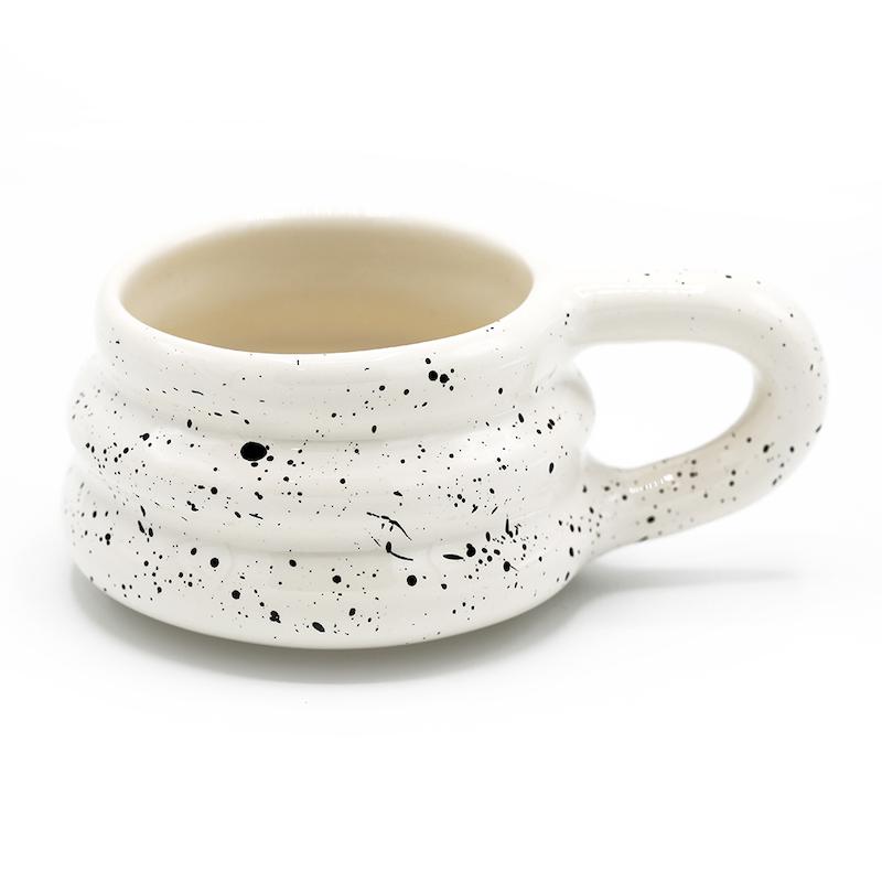 ماگ دست ساز مدل M1 سفید