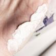 فوم شستشوی عمیق کنترل منافذ سنتلا اسکین ۱۰۰۴ Skin 1004 Madagascar poremizing Deep cleansing Foam