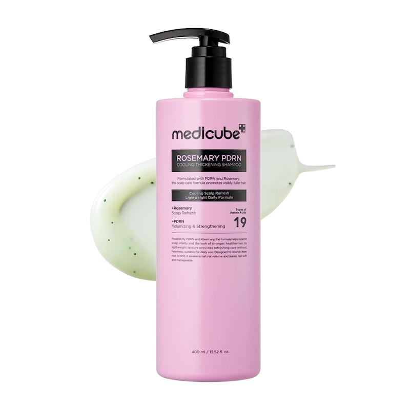شامپو خنک کننده و حجیم کننده رزماری و PDRN مدی کیوب Medicube Rosemary PDRN Cooling Thickening Shampoo