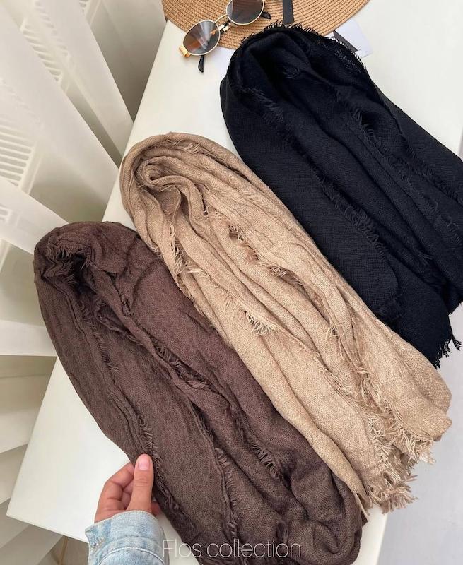 شال حوله ای دور ریش