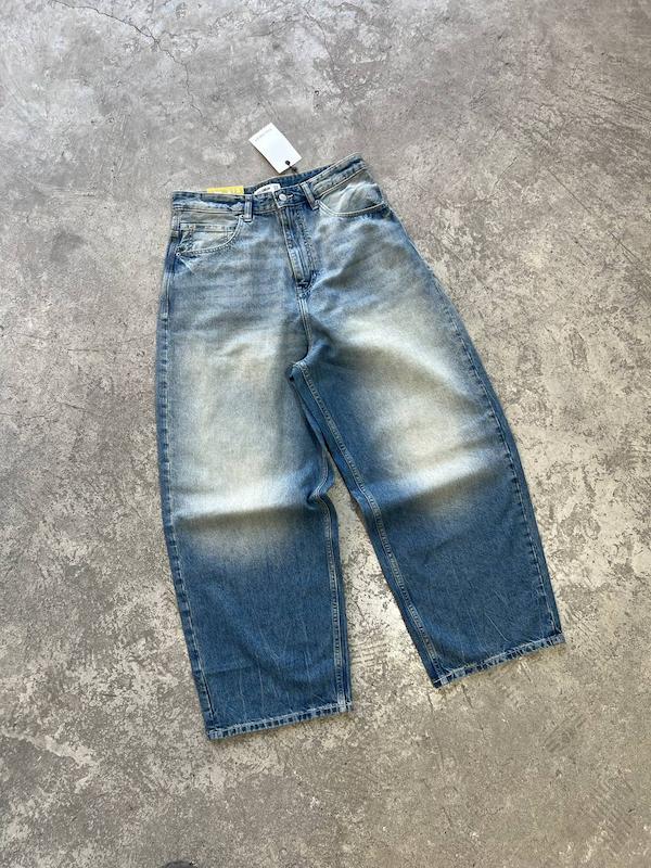 شلوار بالونی Pull&bear 