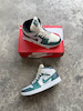 AIR JORDAN 1