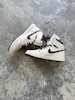 AIR JORDAN 1