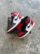 AIR JORDAN 1