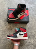 AIR JORDAN 1