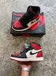 AIR JORDAN 1
