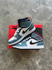 AIR JORDAN 1