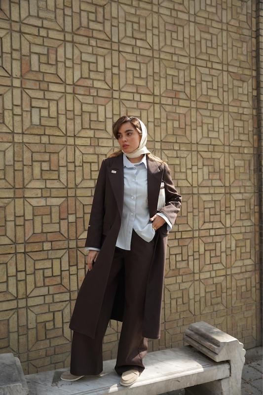 مانتو‌ قهوه ای برلین