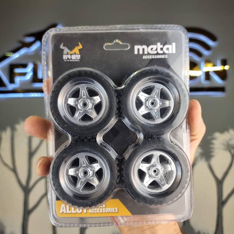 رینگ و لاستیک مخصوص ماشین MN مدل