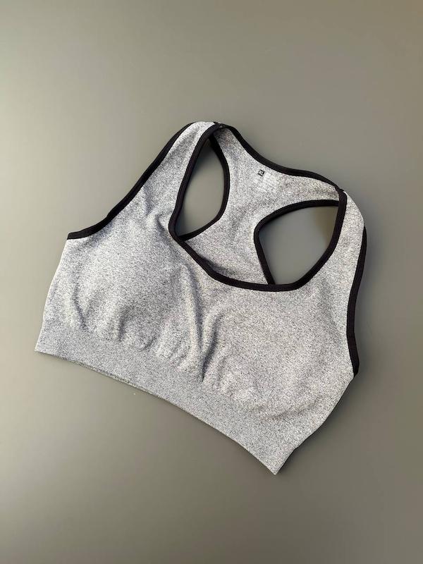 نیمتنه ورزشی