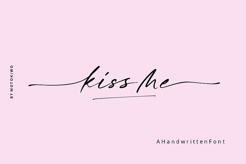 فونت انگلیسی دست‌نویس زیبا برای طراحی عاشقانه (Kiss Me)