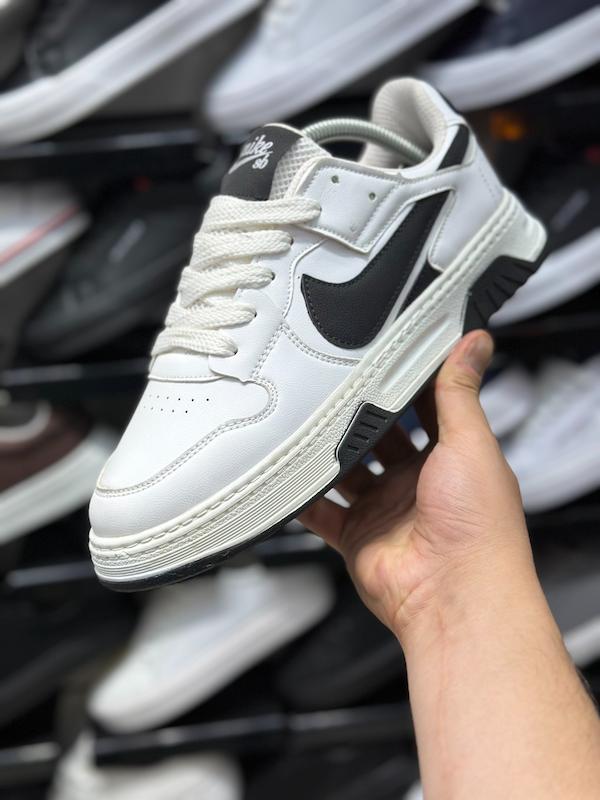 کتونی Nike SB