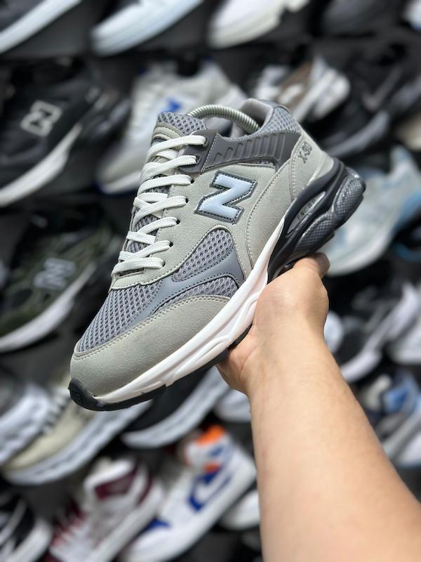 کتونی New Balance