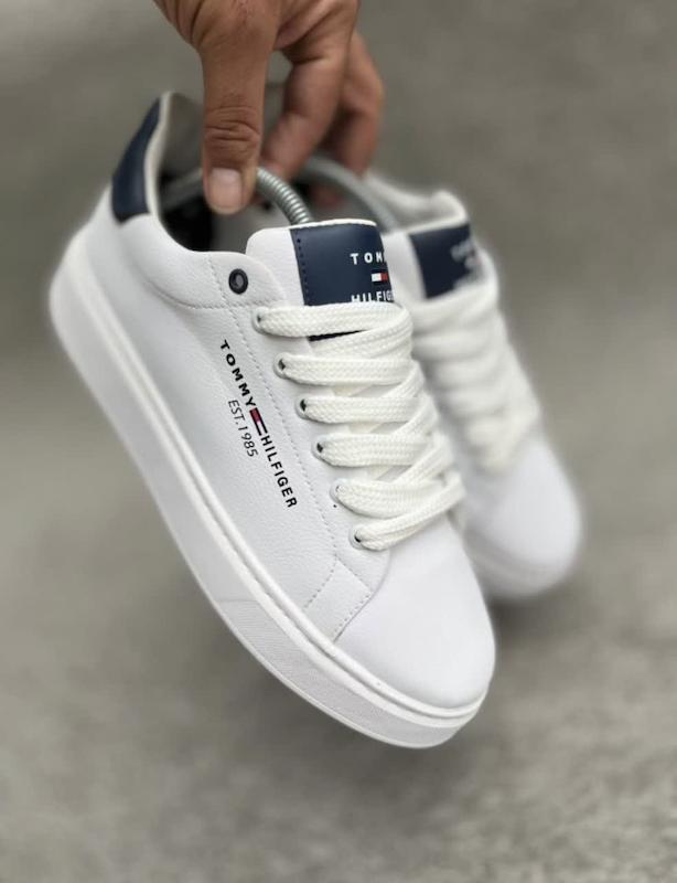 کتونی Tommy Hilfiger