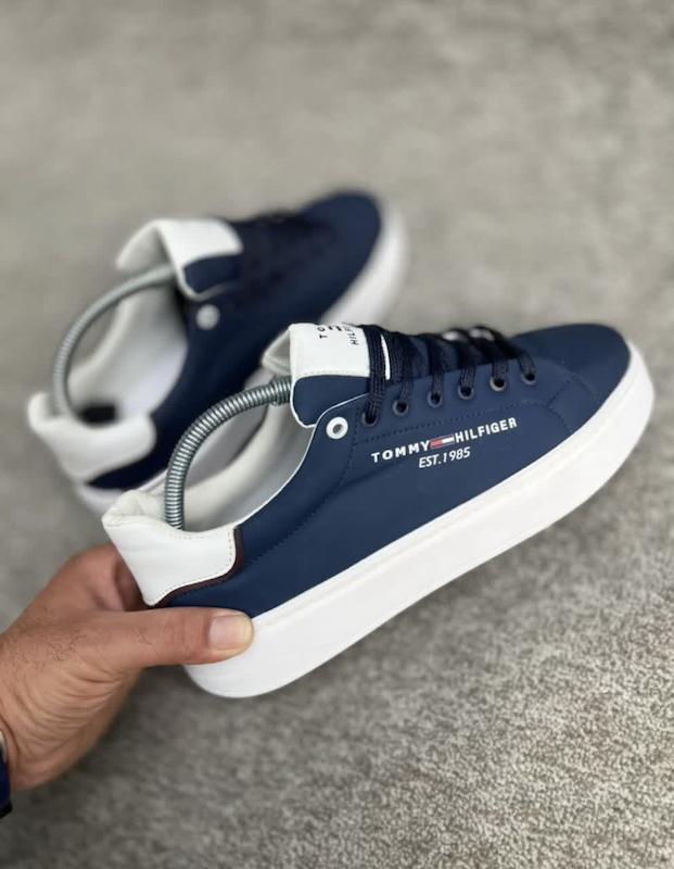 کتونی Tommy Hilfiger
