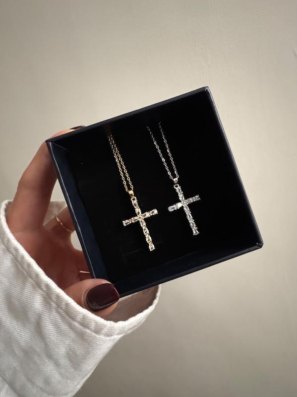 گردنبند صلیب