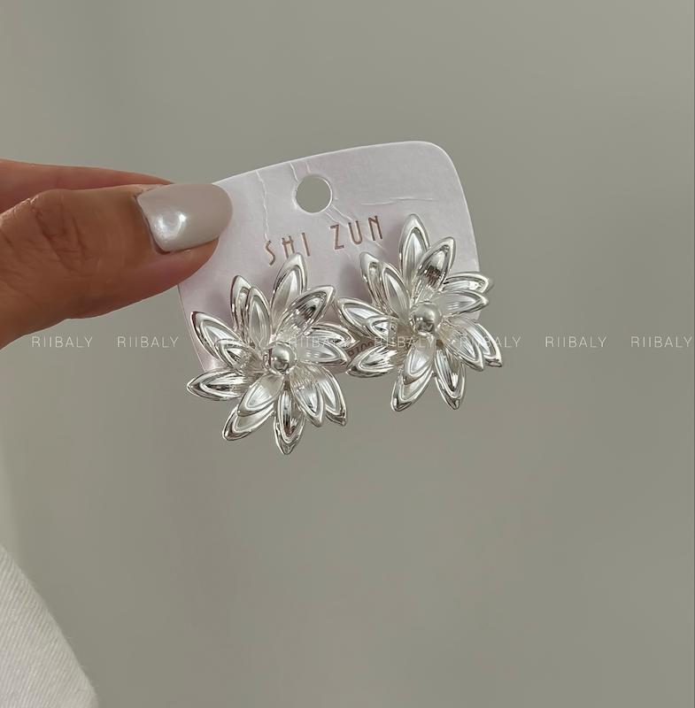 گوشواره گل آبکاری نقره