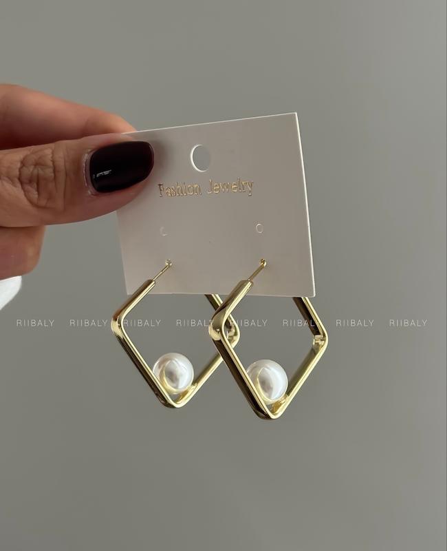 گوشواره لوزی با تک مروارید