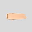 بافت کرمی و رنگ Light Neutral کانسیلر کیکو شماره 03 روی سطح پوست