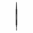 مداد ابرو سیگما Fill + Blend رنگ Medium Brow در حال طراحی ابرو