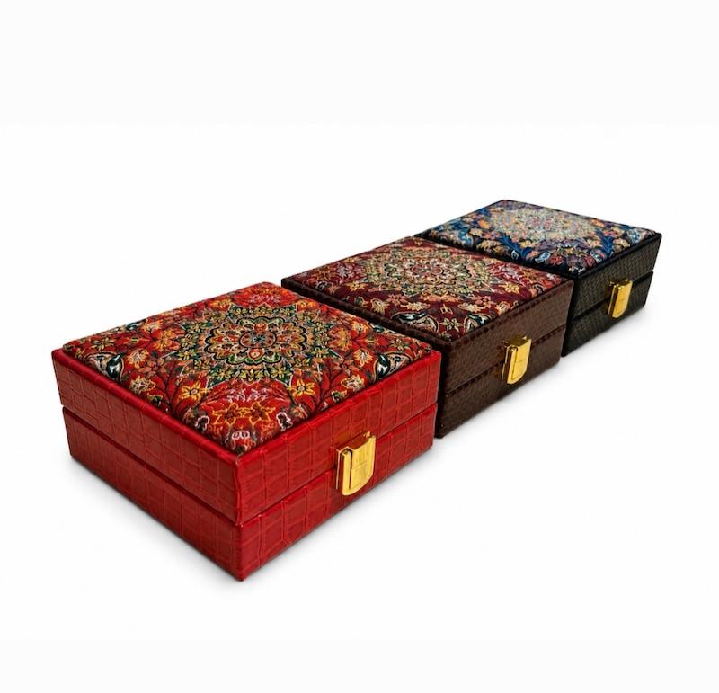 زعفران طلاچین ۵ گرمی(باکس هدیه)