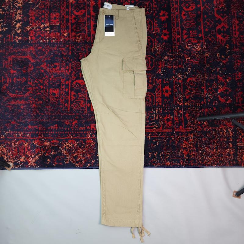 شلوار کارگو مردانه شش جیب  jack & jones 🇩🇰 سایز ۳۰