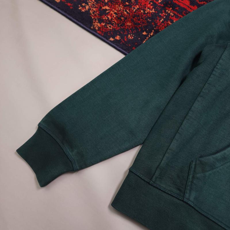 هودی ضخیم و گرم بالا از bershka کد ۱۲۳