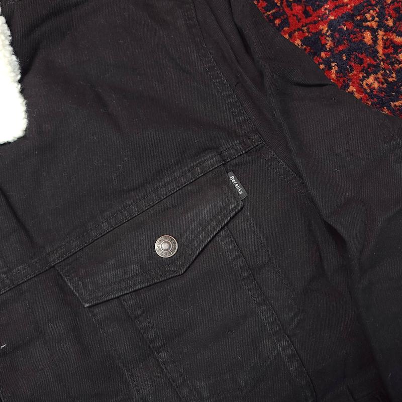 کت جین مشکی داخل خز از bershka کد ۱۳۸ سایز S