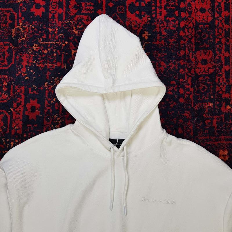 هودی سفید قواره باکسی دورس پنج نخ از standard cloth کد ۲۲۶