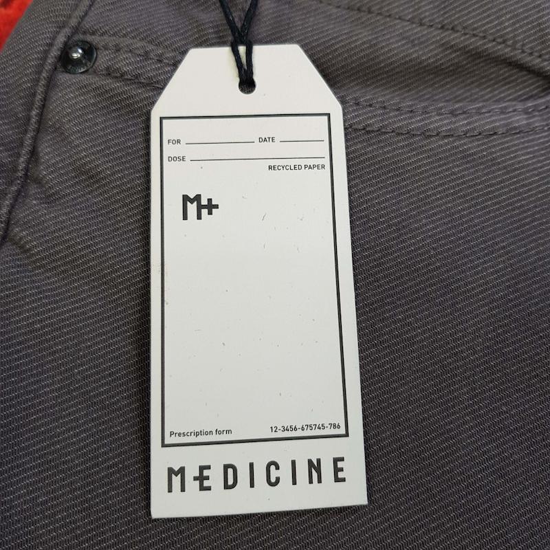 شلوار کتان مردانه اسلیم فیت از medicine کد ۳۱۰