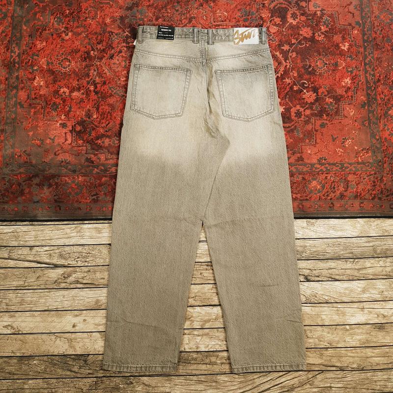 شلوار جین مردانه بگ استایل pull & bear کد ۳۲۸