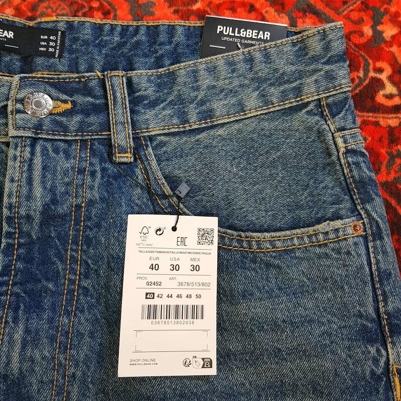 شلوار جین بگ استایل مردانه pull & bear کد ۳۲۹ سایز ۴۳ خارجی