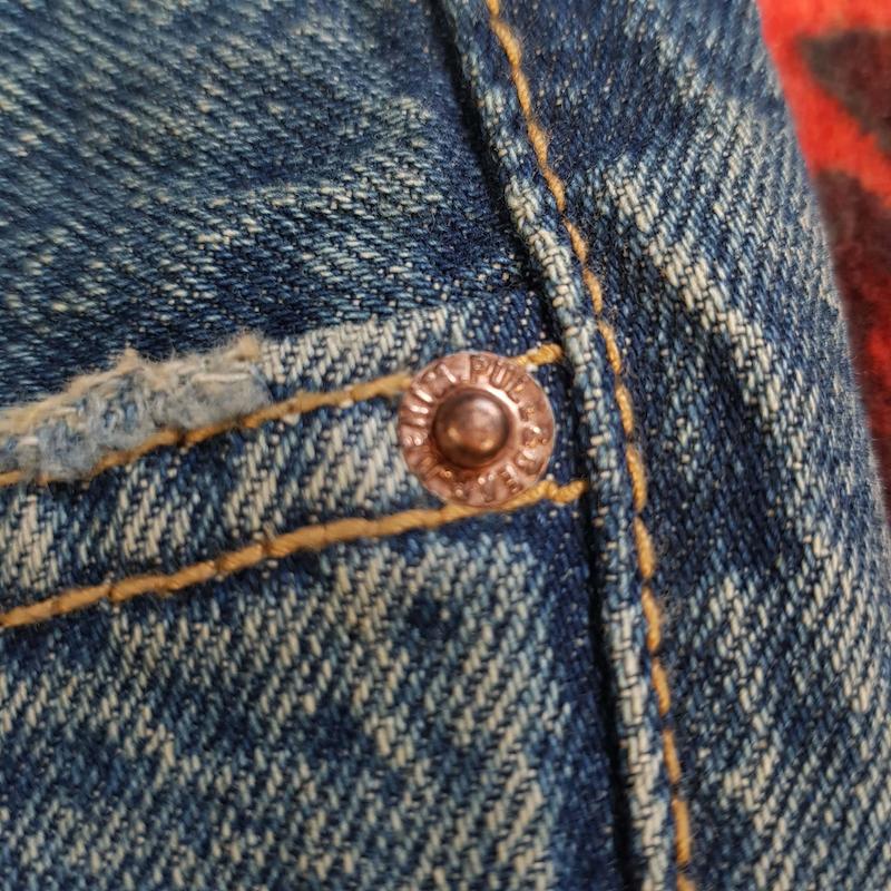 شلوار جین بگ استایل مردانه pull & bear کد ۳۲۹ سایز ۴۳ خارجی
