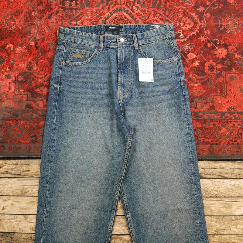 شلوار جین بگ استایل مردانه pull & bear کد ۳۲۹ سایز ۴۳ خارجی