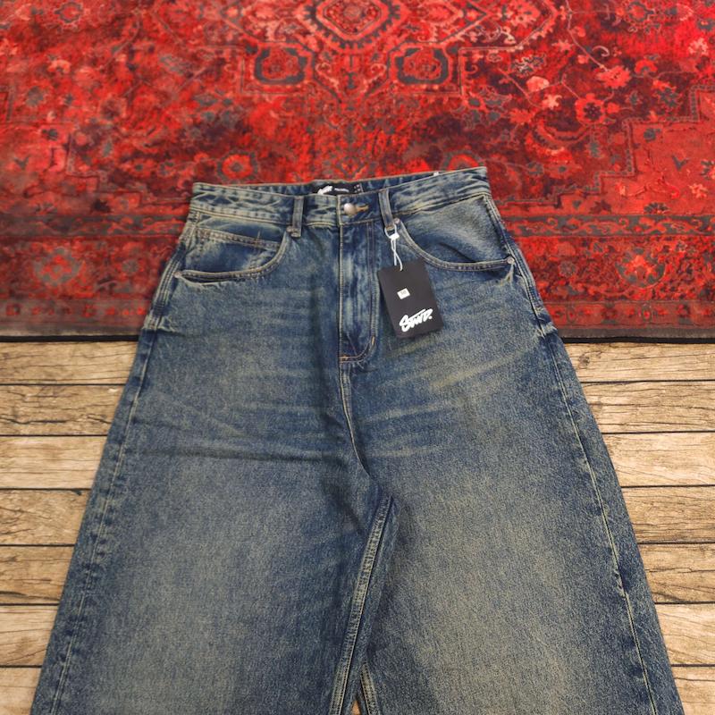 شلوار جین بالون فیت یونیسکس pull & bear کد ۳۵۰ سایز ۲۸