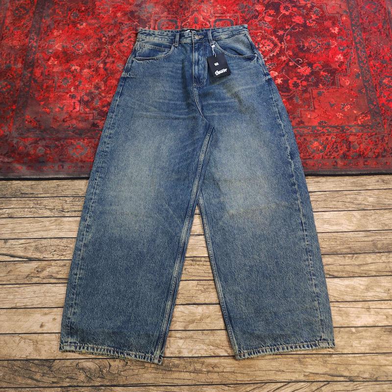 شلوار جین بالون فیت یونیسکس pull & bear کد ۳۵۰ سایز ۲۸