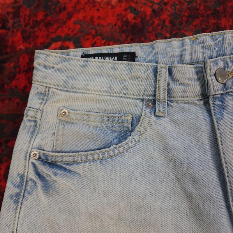 شلوار جین نیم بگ بدون جنسیت pull & bear کد ۳۷۷