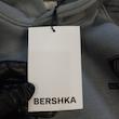 هودی گرم بالا از bershka بدون جنسیت کد ۴۰۲