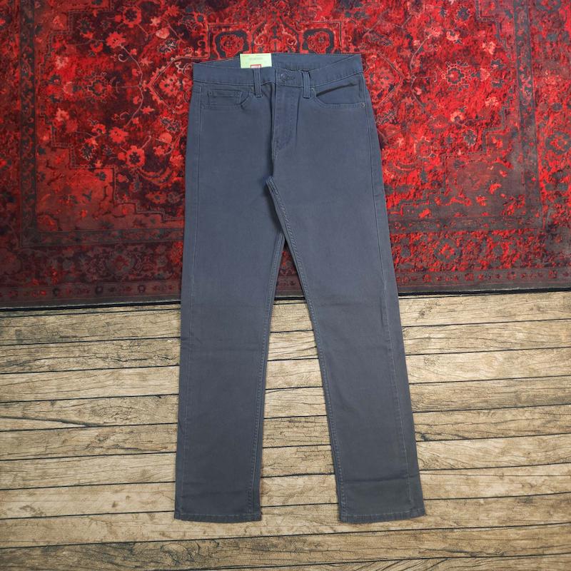 شلوار کتان راسته لیوایز levis کد ۴۱۱