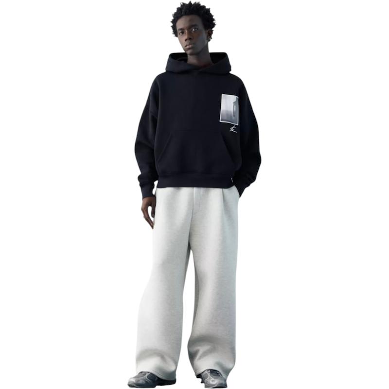 هودی مشکی دیزاین ۲۰۲۶ pull & bear کد ۴۱۲ 