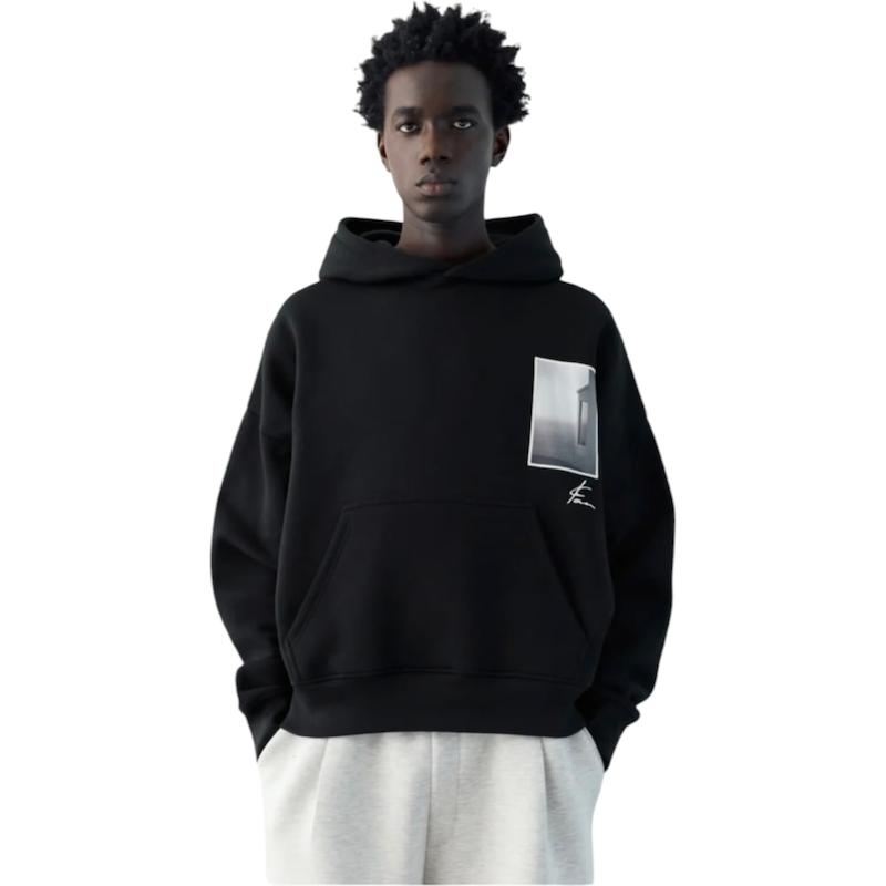 هودی مشکی دیزاین ۲۰۲۶ pull & bear کد ۴۱۲ 