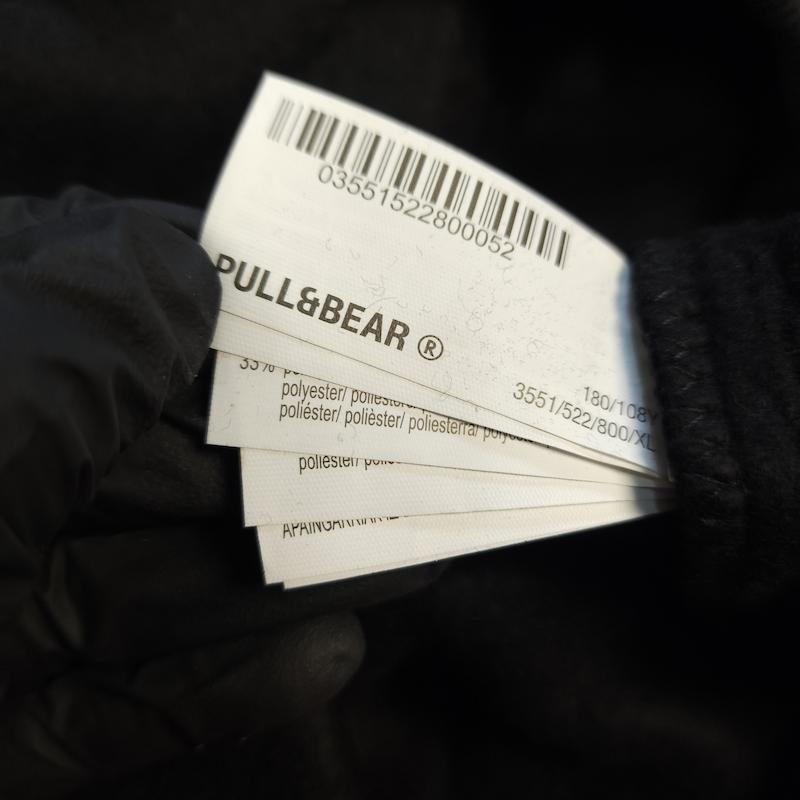 هودی مشکی دیزاین ۲۰۲۶ pull & bear کد ۴۱۲ 