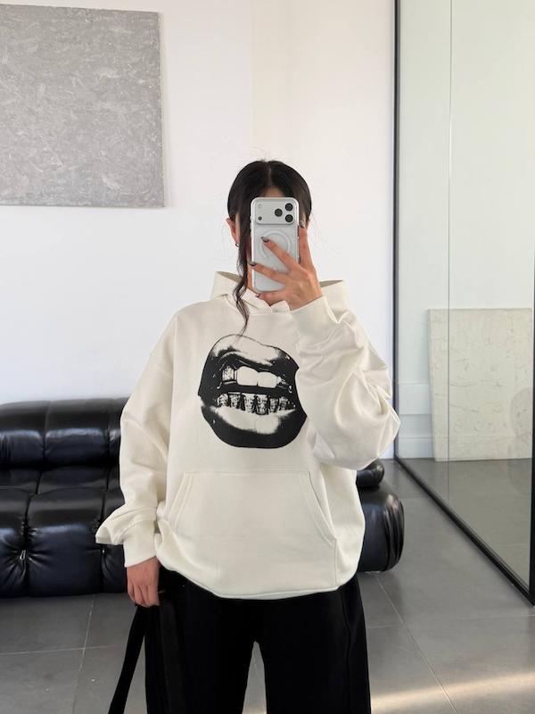 هودی سفید پینترستی 