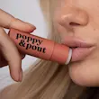 بالم لب انار و هلو پاپی اند پوت | Poppy & Pout Lip Balm – Pomegranate Peach