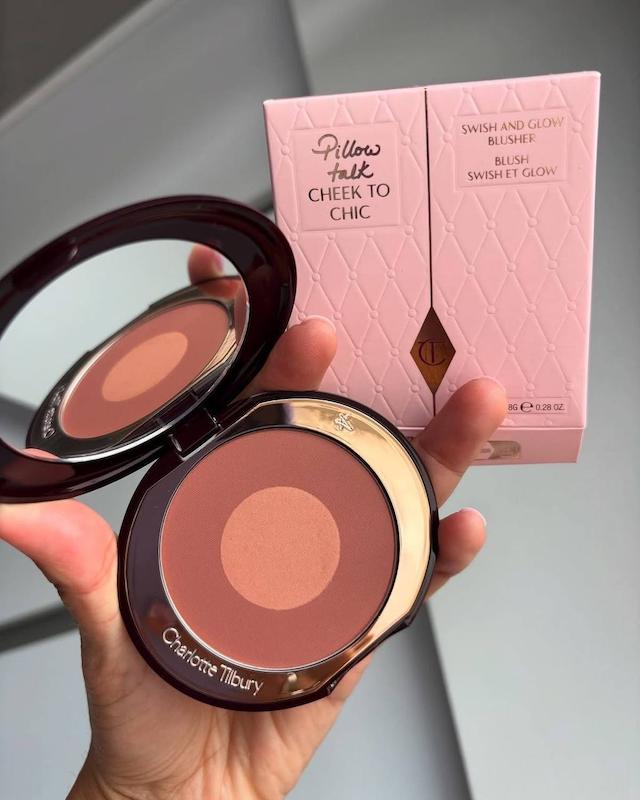 رژگونه شارلوت تیلبری‌ پیلوتاک | Charlotte Tilbury Cheek to Chic Blush – Pillow Talk Original