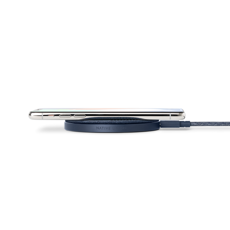 شارژر وایرلس برند Native Union مدل DOCK WIRELESS CHARGER