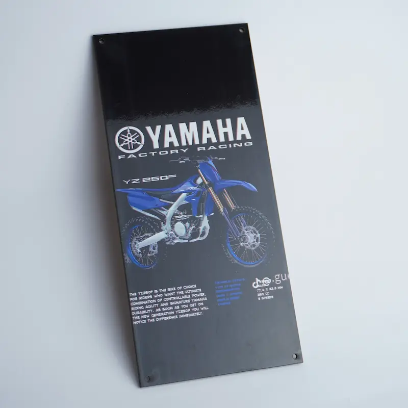 تابلو فانتزی چوبی طرح موتور YZ