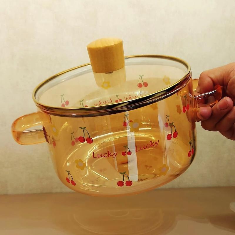 قابلمه پیرکس شامپاینی طرحدار