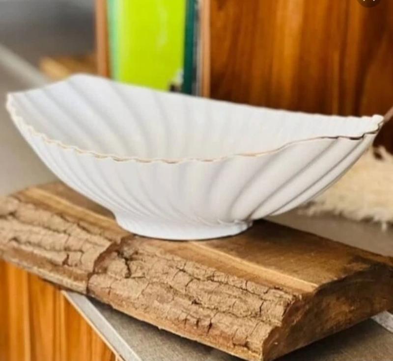 کشکول کارمن لب طلا لمون 